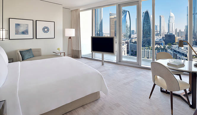 أحد فنادق داون تاون دبي