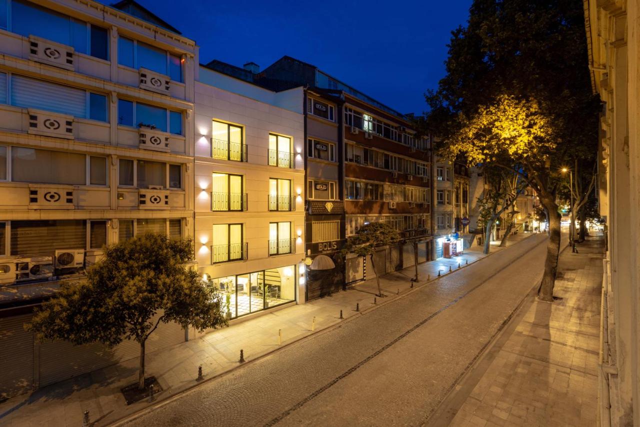 أحد فنادق اسطنبول 4 نجوم سلطان أحمد أحد فنادق اسطنبول 4 نجوم سلطان أحمد