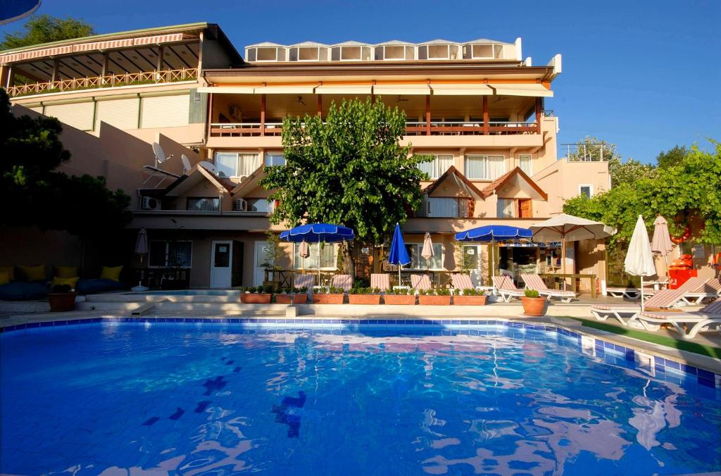 أحد فنادق ساريير اسطنبول أحد فنادق ساريير اسطنبول