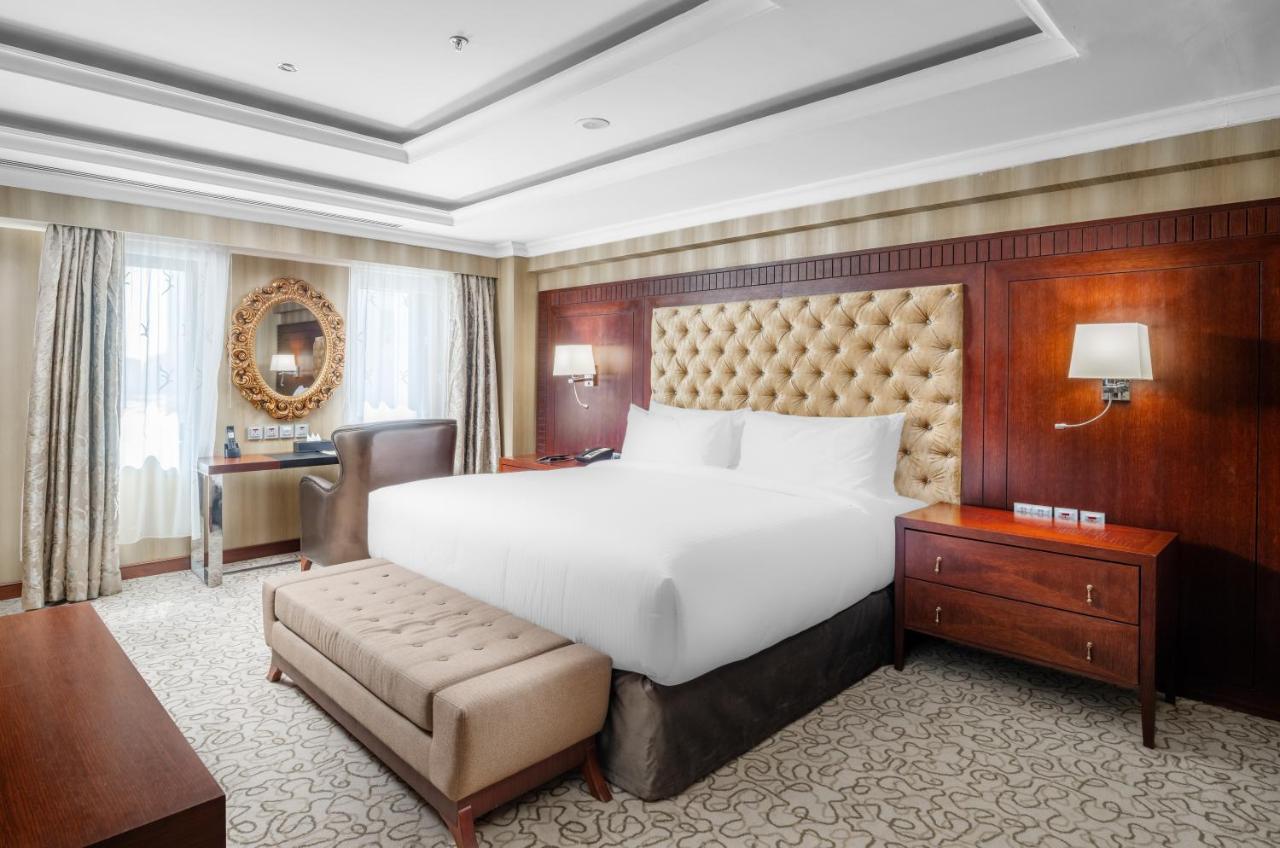 أحد فنادق المدينة المنورة بجوار الحرم المميزَّة أحد فنادق المدينة المنورة بجوار الحرم المميزَّة